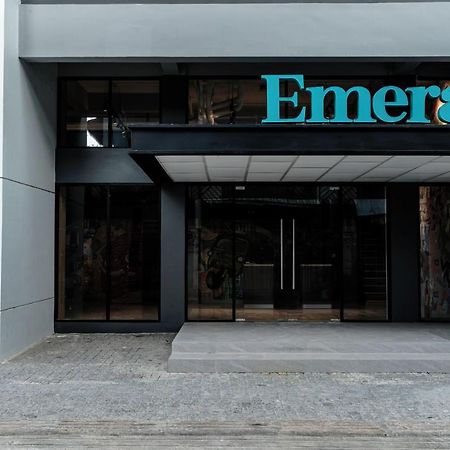 Emerald Hotel Residence Phnom Penh Exterior foto