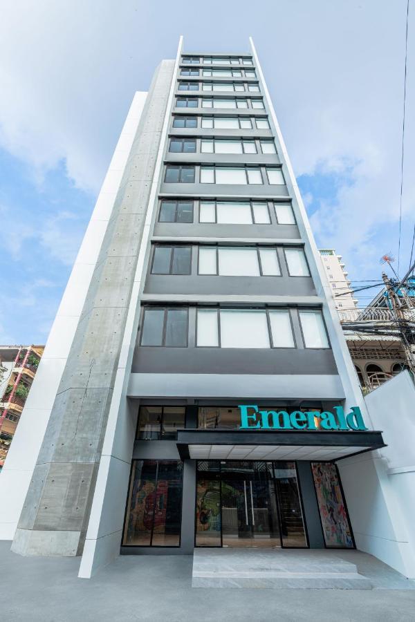 Emerald Hotel Residence Phnom Penh Exterior foto